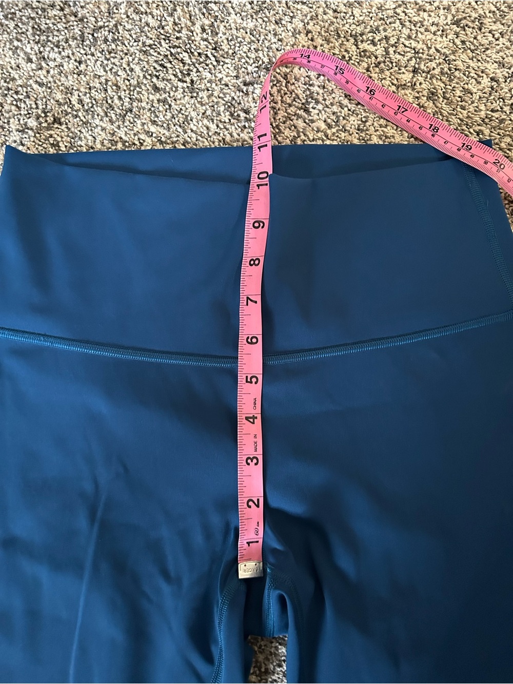Blue Lululemon leggings - Picture 4 of 5